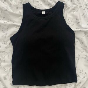 Uniqlo Ribbed Cropped Bra Top